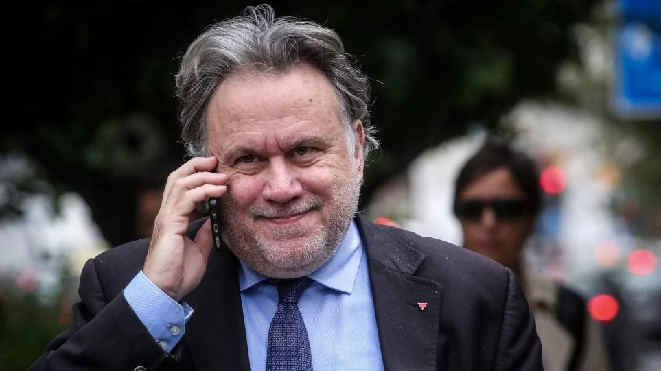 Κατρούγκαλος για τα χημικά στο Σύνταγμα: Η αστυνομία ενήργησε με βάση τα πρωτόκολλα